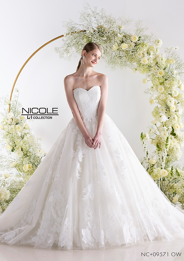 NICOLE-04